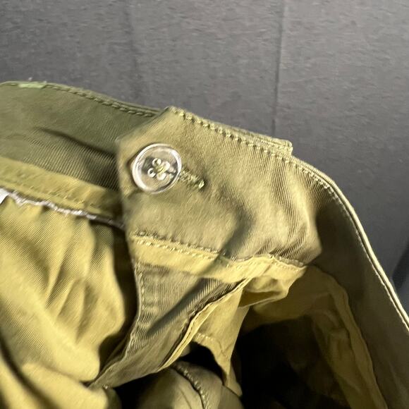 Laurie Felt Lightweight Chino Pants Martini Olive, Reg 2 - Picture 15 of 16